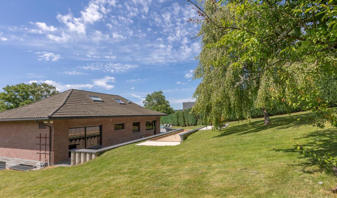 Luxueuse Et Spacieuse Villa Avec Sauna Et Piscine Malmedy Luaran gambar